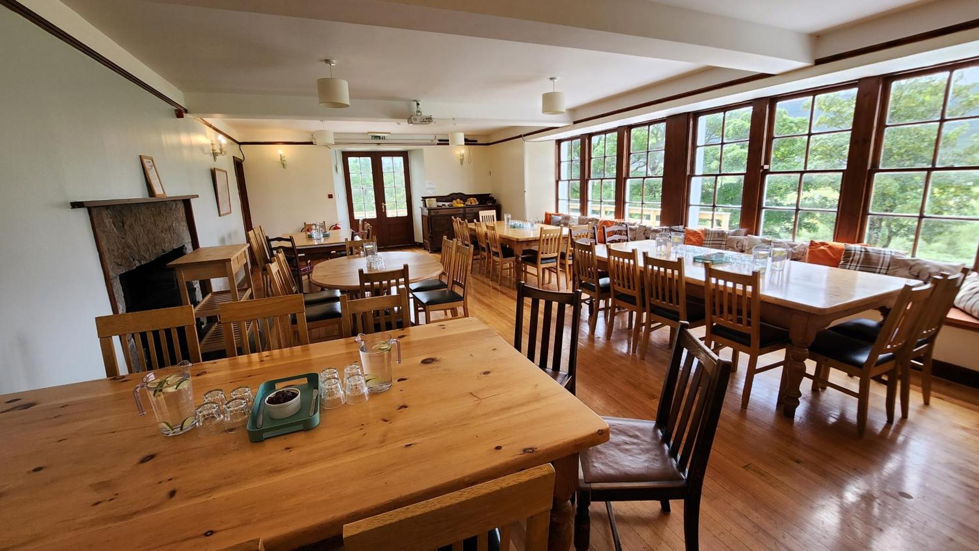 Inchnadamph Explorers Lodge Экстерьер фото