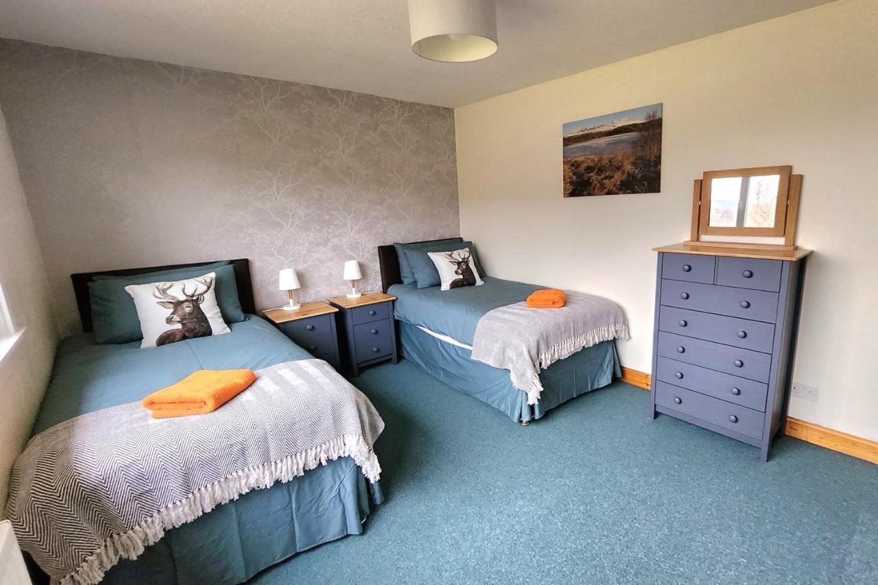 Inchnadamph Explorers Lodge Экстерьер фото
